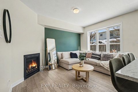 Photo 2 at 2142 Winsome Terrace, Fallingbrook/Gardenway South, Orleans