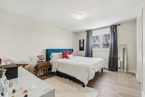 Photo 11 at 2142 Winsome Terrace, Fallingbrook/Gardenway South, Orleans