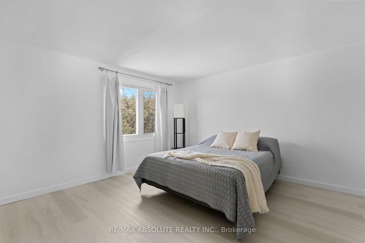 Photo 32 at 1444 Normandy Crescent, Nepean (Carleton Heights), Ottawa