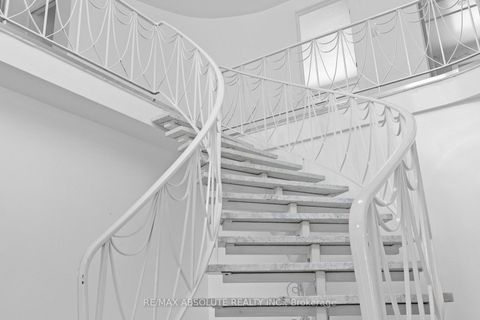 Photo 23 at 1444 Normandy Crescent, Nepean (Carleton Heights), Ottawa