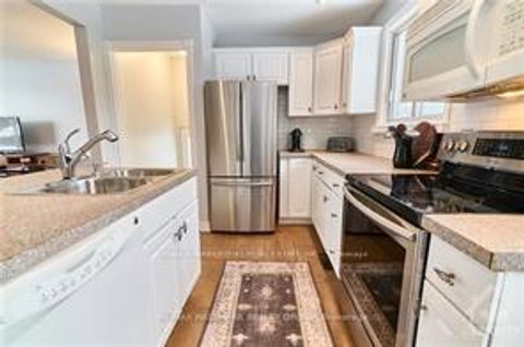 Photo 6 at 841 Balsam Drive, Chatelaine Village, Orleans