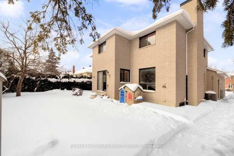 Photo 37 at 944 Greenbriar Avenue, Nepean (Carleton Heights), Ottawa
