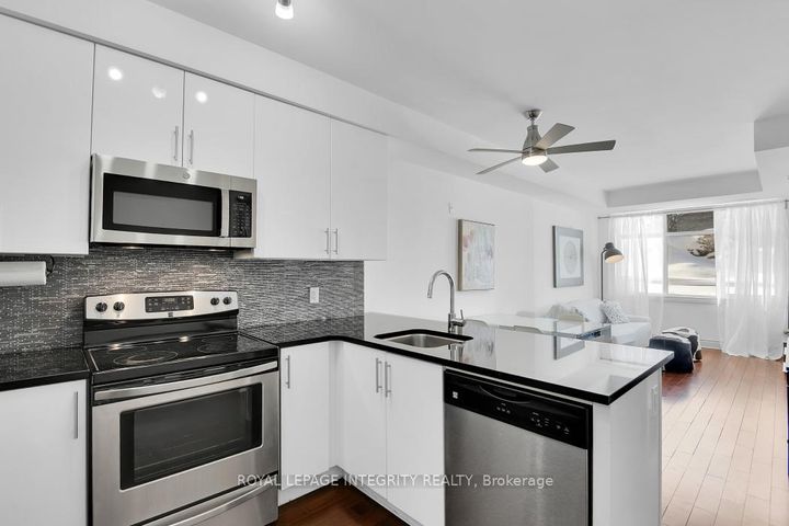 Photo 20 at 102 - 3684 Fallowfield Road, Nepean (Knollsbrook), Ottawa