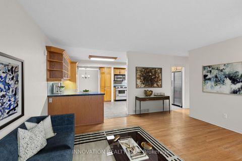 Photo 7 at 30 Oakview Avenue, Nepean (Meadowlands/Crestview), Ottawa
