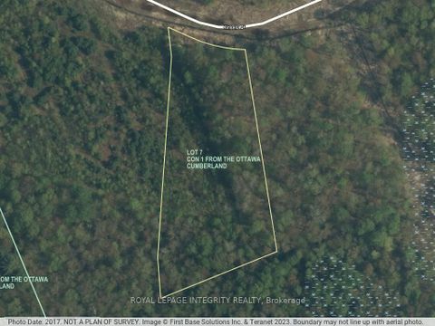 Photo 16 at 1590 Kinsella Drive, Cumberland Estates, Orleans