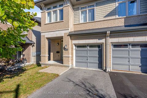 Photo 2 at 938 Fletcher Circle, Kanata Lakes/Heritage Hills, Kanata