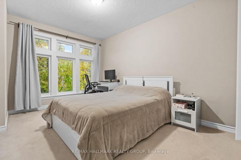 Photo 31 at 938 Fletcher Circle, Kanata Lakes/Heritage Hills, Kanata