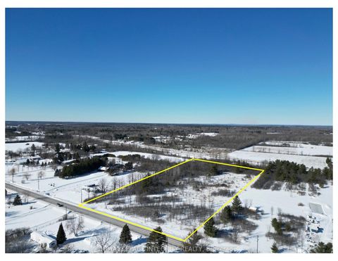 Photo 1 at 810 Christie Lake Road, Bathurst/Burgess & Sherbrooke (Bathurst) Twp, Tay Valley