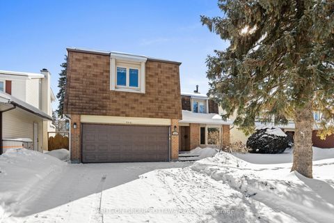 Photo 1 at 908 Chaleur Way, Convent Glen, Orleans