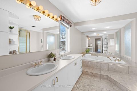 Photo 22 at 908 Chaleur Way, Convent Glen, Orleans