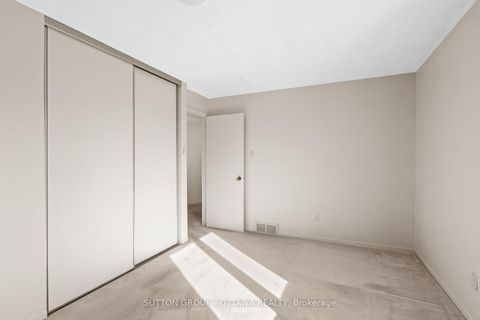 Photo 28 at 908 Chaleur Way, Convent Glen, Orleans