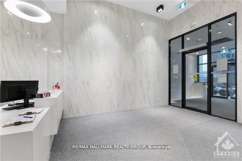 Photo 3 at 707 - 203 CATHERINE Street, Ottawa Centre