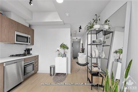 Photo 8 at 707 - 203 CATHERINE Street, Ottawa Centre