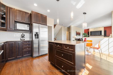 Photo 12 at 184 Felicity Crescent, Mer Bleue/Bradley Estates/Anderson Park, Orleans