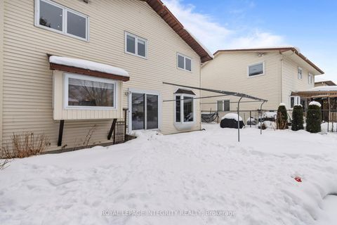 Photo 33 at 830 Acadian Gardens, Convent Glen, Orleans