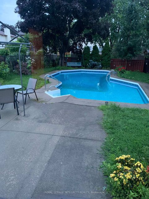 Photo 38 at 830 Acadian Gardens, Convent Glen, Orleans