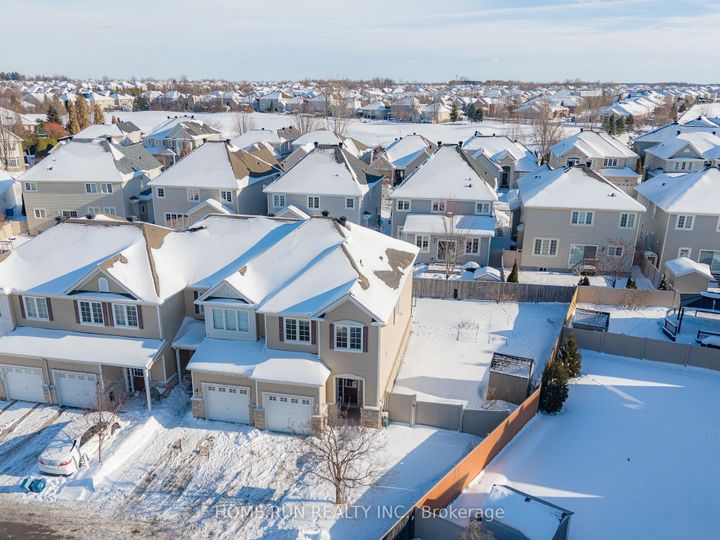 Photo 3 at 636 Pamplona Private, Nepean (Stonebridge), Ottawa