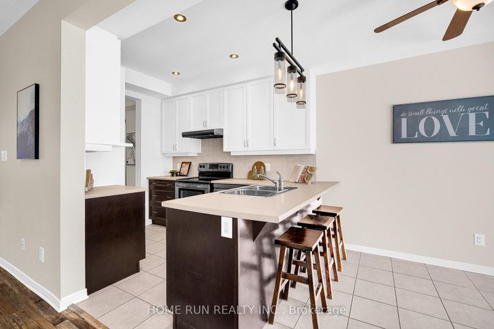 Photo 16 at 636 Pamplona Private, Nepean (Stonebridge), Ottawa