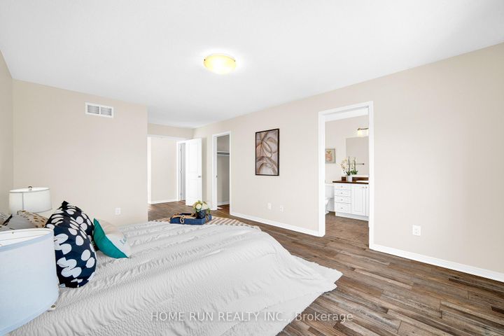 Photo 28 at 636 Pamplona Private, Nepean (Stonebridge), Ottawa