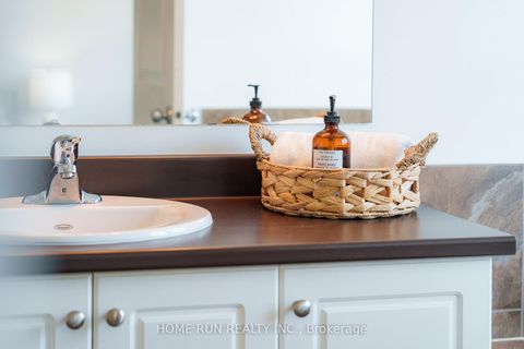 Photo 31 at 636 Pamplona Private, Nepean (Stonebridge), Ottawa