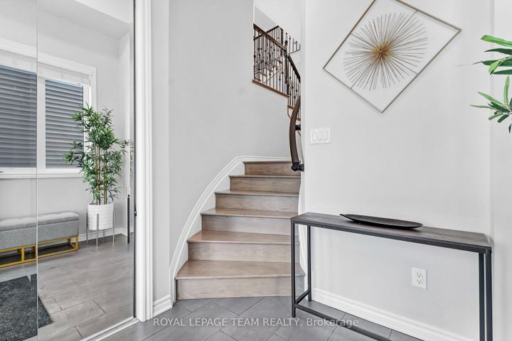 Photo 6 at 405 Aphelion Crescent, Nepean (Half Moon Bay), Ottawa