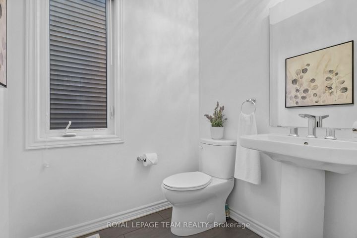 Photo 8 at 405 Aphelion Crescent, Nepean (Half Moon Bay), Ottawa