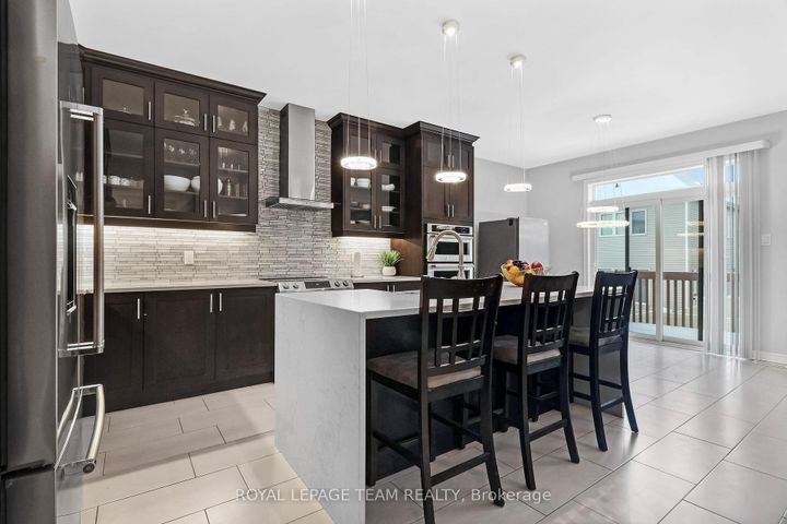 Photo 18 at 405 Aphelion Crescent, Nepean (Half Moon Bay), Ottawa