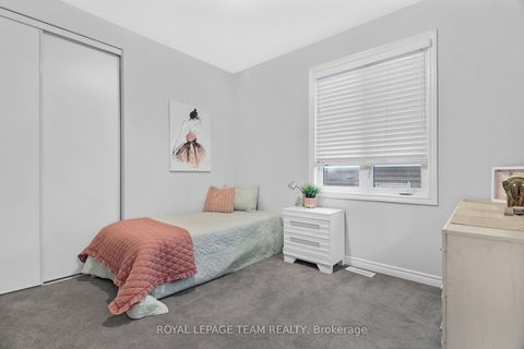 Photo 35 at 405 Aphelion Crescent, Nepean (Half Moon Bay), Ottawa