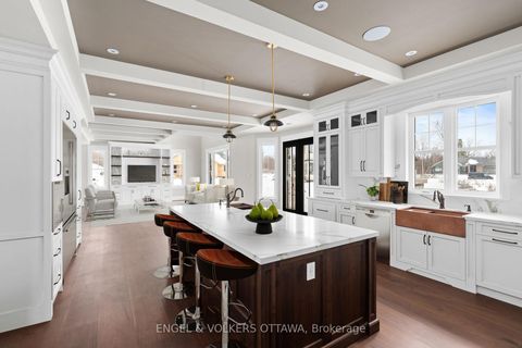 Photo 5 at 432 Ashbee Court, Manotick Village & Manotick Estates, Manotick