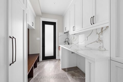 Photo 9 at 432 Ashbee Court, Manotick Village & Manotick Estates, Manotick