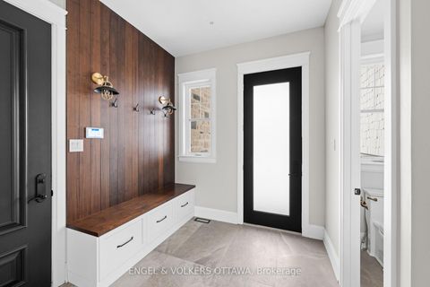 Photo 10 at 432 Ashbee Court, Manotick Village & Manotick Estates, Manotick