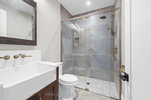 Photo 13 at 432 Ashbee Court, Manotick Village & Manotick Estates, Manotick