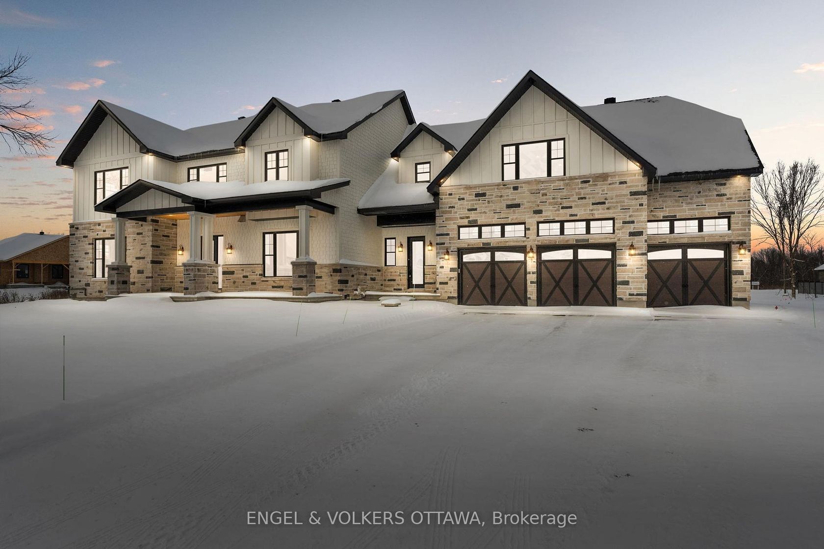 432 Ashbee Court, Manotick Village & Manotick Estates, Manotick 2