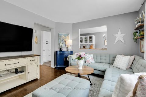 Photo 21 at 25 Waterton Crescent, Bridlewood, Kanata