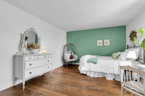 Photo 28 at 25 Waterton Crescent, Bridlewood, Kanata