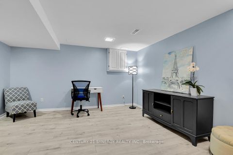 Photo 40 at 25 Waterton Crescent, Bridlewood, Kanata