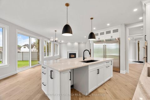 Photo 8 at 269 CABRELLE Place, Manotick Village & Manotick Estates, Manotick