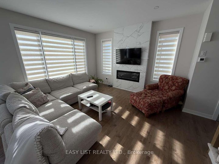 Photo 7 at 776 Eminence Street, Nepean (Half Moon Bay), Ottawa