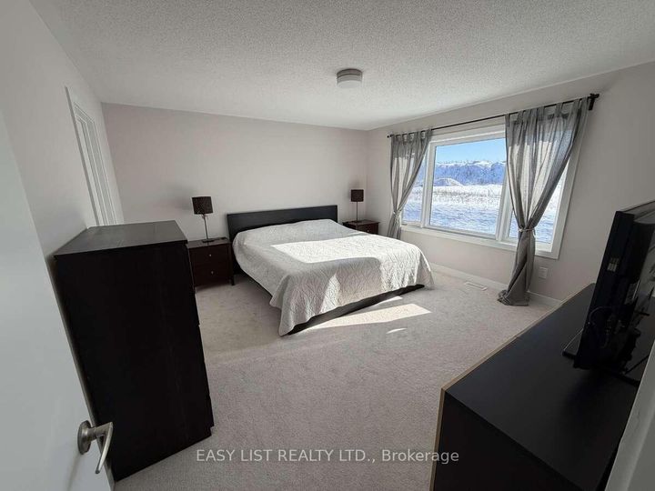 Photo 11 at 776 Eminence Street, Nepean (Half Moon Bay), Ottawa