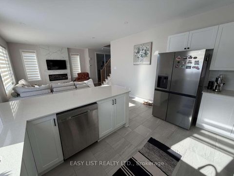 Photo 4 at 776 Eminence Street, Nepean (Half Moon Bay), Ottawa