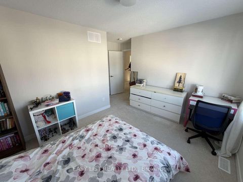 Photo 15 at 776 Eminence Street, Nepean (Half Moon Bay), Ottawa