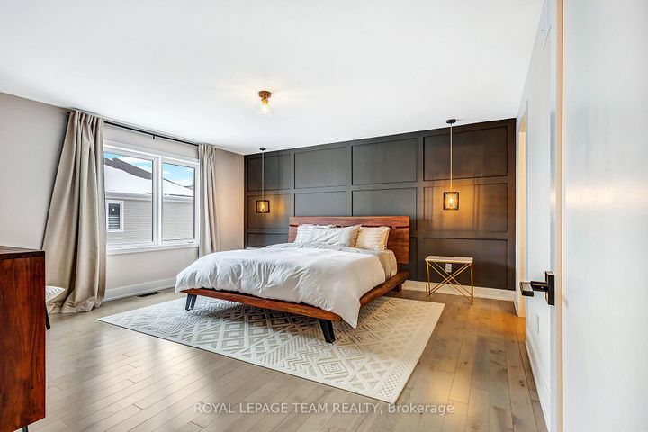 Photo 16 at 21 Coppermine Street, Nepean (Heritage Park), Ottawa