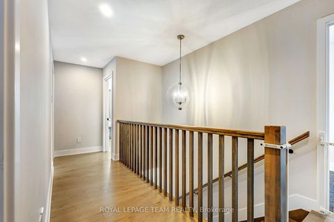 Photo 15 at 21 Coppermine Street, Nepean (Heritage Park), Ottawa