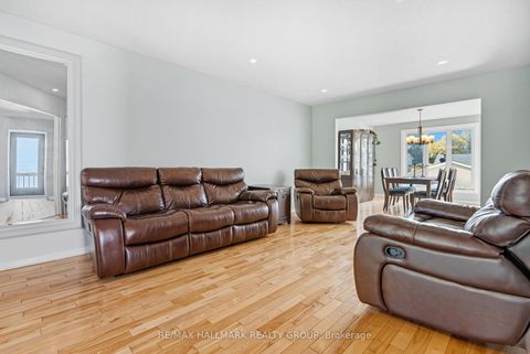 Photo 6 at 1354 Gaultois Avenue, Chateauneuf, Orleans