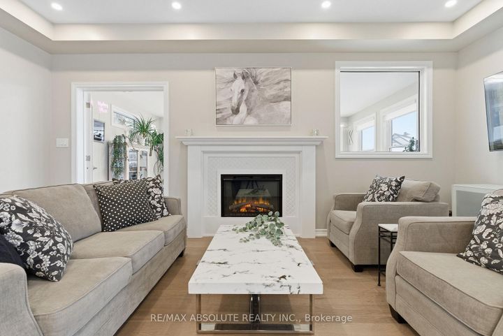 Photo 13 at 160 Damselfly Way, Nepean (Half Moon Bay), Ottawa