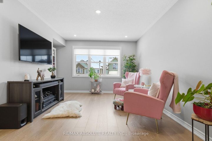 Photo 30 at 160 Damselfly Way, Nepean (Half Moon Bay), Ottawa