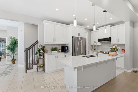 Photo 7 at 160 Damselfly Way, Nepean (Half Moon Bay), Ottawa