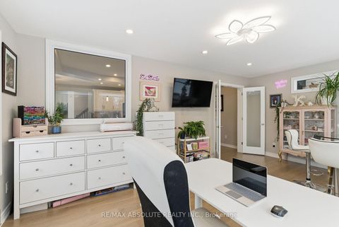 Photo 16 at 160 Damselfly Way, Nepean (Half Moon Bay), Ottawa