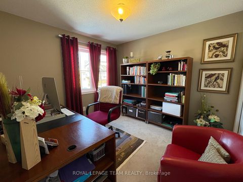 Photo 16 at 979 Shimmerton Circle, Emerald Meadows/Trailwest, Kanata