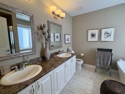 Photo 23 at 979 Shimmerton Circle, Emerald Meadows/Trailwest, Kanata